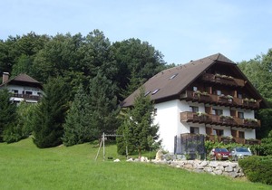 Apartment for 2-4 persons - No. 1 - Apartments Haus Bianca and Sterngut