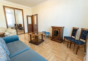 Apartment at Victory Square