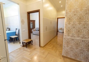 Apartment at Victory Square