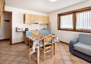 Apartment "Bait del Pont 56" with Mountain View, Wi-Fi, Balcony & Garden
