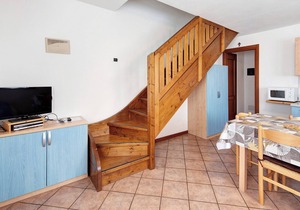 Apartment "Bait del Pont 56" with Mountain View, Wi-Fi, Balcony & Garden