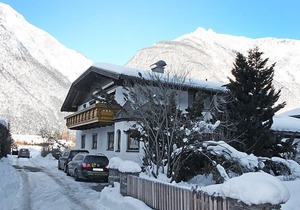 Apartment Buntweg in Landeck - 7 persons, 3 bedrooms