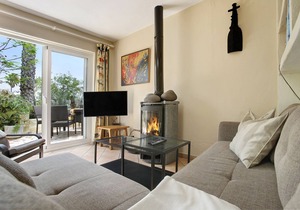 Apartment Casa Verde 2 with Mountain View, Pool, Wi-Fi, Garden & Terrace