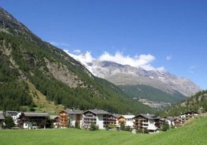 Apartment Chalet Alpenrösli by Interhome