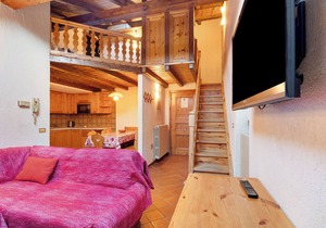 Apartment 'Chalet Meridiana Appartamento 9' with Mountain View