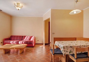 Apartment 'Chalet Meridiana Appartamento 4' with Mountain View