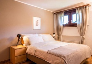 Apartment Chesa Palüdin 8 - Celerina by Interhome