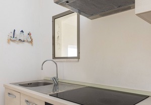 Apartment Cormorani - Appartamento 9 with Sea View, Balcony & Wi-Fi