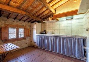 Apartment 'El Clos 3' with Mountain View, Private Terrace and Wi-Fi