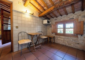 Apartment 'El Clos 3' with Mountain View, Private Terrace and Wi-Fi