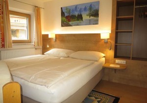 Apartment Hof am Schönbach-3 by Interhome