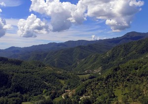 Apartment in Pennabilli with Garden, Garden Furniture, BBQ