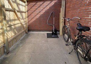 Apartment in the center of the pedestrian zone with a sunny south-facing balcony