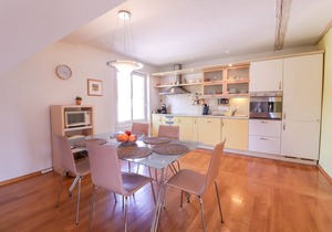 Apartment in the heart of Bled with views