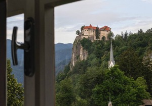 Apartment in the heart of Bled with views