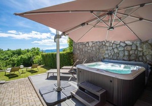 Apartment Kvarner house-2 by Interhome