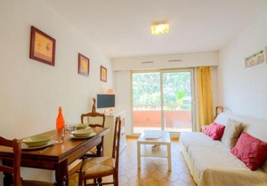 Apartment La Croix du Sud-3 by Interhome