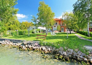 Apartment Lakefront 1 by Interhome