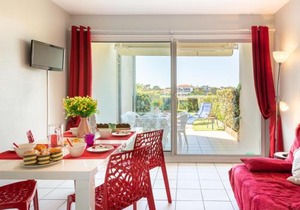 Apartment Les Pêcheurs-4 by Interhome
