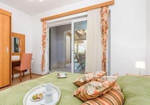 Apartment Mihaela 2 in Rab/Rab - 4 persons, 1 bedrooms