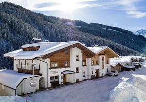 Apartment mit 3 Schlafzimmern und Balkon