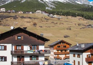 Apartment Mountain Home in Bormio - 10 persons, 3 bedrooms
