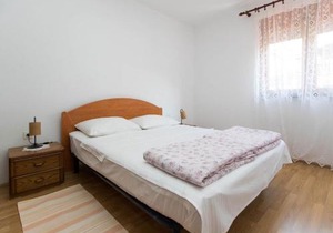 Apartment Nikol-4 by Interhome