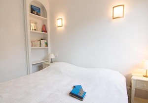 Apartment Riva Bella-3 by Interhome