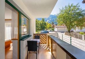 Apartment Rosa-6 by Interhome