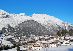 Apartment Sailerhaus in Pians - 4 persons, 2 bedrooms