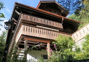 Apartment Tree-Tops- Chalet by Interhome