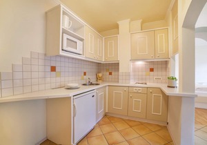 Apartment "Wanda 1" with Wi-Fi, Balcony & Community Pool; Parking Available