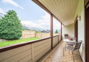 Apartment "Wanda 1" with Wi-Fi, Balcony & Community Pool; Parking Available