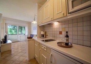Apartment "Wanda 6" with Wi-Fi, Balcony & Swimming Pool