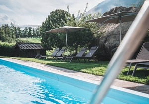 Apartment "Wanda 6" with Wi-Fi, Balcony & Swimming Pool