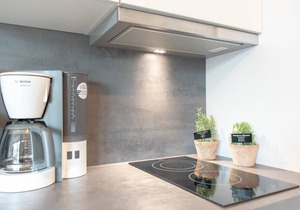 Apartment wind force 9