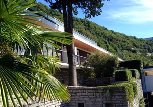 Apartment with 2 bedrooms, a large terrace with magnificent view of the lake