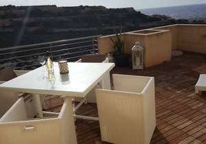 Apartment with Exceptional Sea and Cliff Views