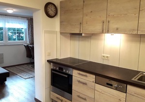 Apartment with garden in prime location
