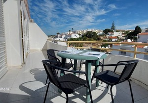 Apartment with pool, garage and Wi-Fi 300 meters from the beach