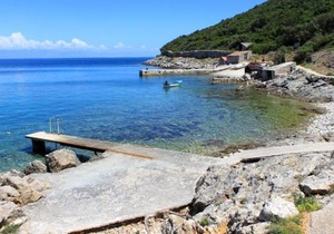 Apartments and rooms with parking space Cunski, Losinj - 2498