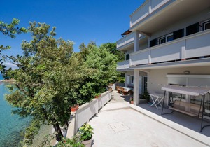 Apartments By the sea in Lopar (86661-A3) - Lopar - island Rab