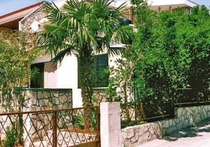 Apartments Fortuna in Pirovac, close to the seabeach