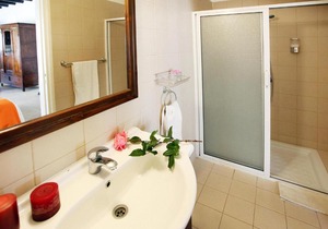 Apartments Goudi - PFO01016-SYA
