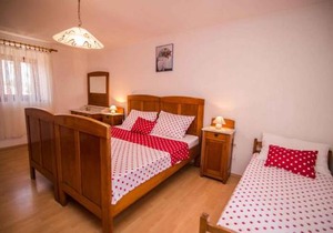 Apartments in Veli Losinj 14929