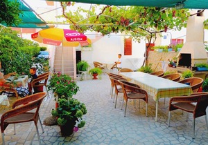 Apartments Ivanka, (15402), Pag, Croatia