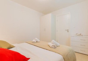 Apartments Lopari
