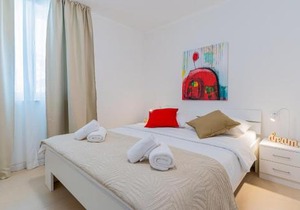 Apartments Lopari