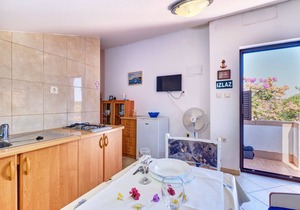 Apartments Maria, (14397), Cunski, hr