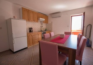Apartments Nusret (67061-A2) - Ćunski